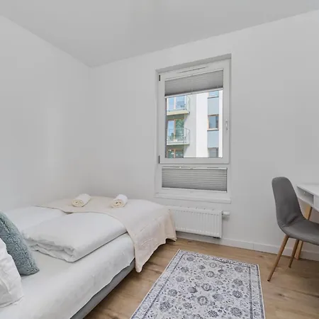 Apartment Na Grobli Riverside & Free Garage By Renters