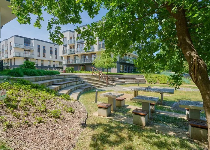 Na Grobli Riverside & Free Garage By Renters Apartman *